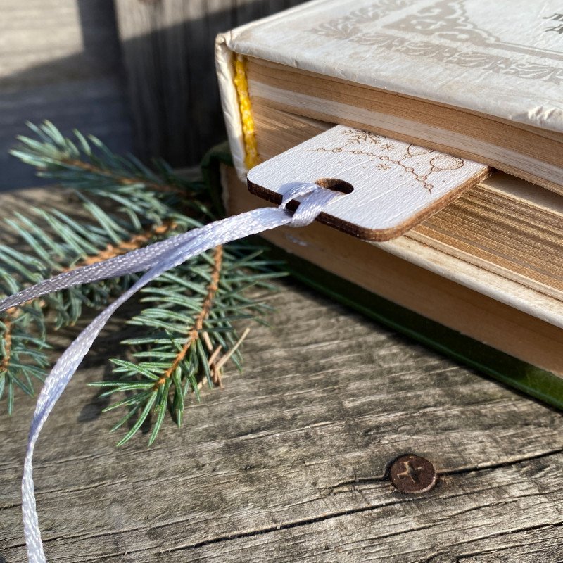 Дерев’яна закладка “З Новим Роком!” — новорічна закладка з гравіюванням, святковий подарунок ручної роботи
