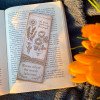 Дерев’яна закладка для тих, хто любить книги так само, як квіти