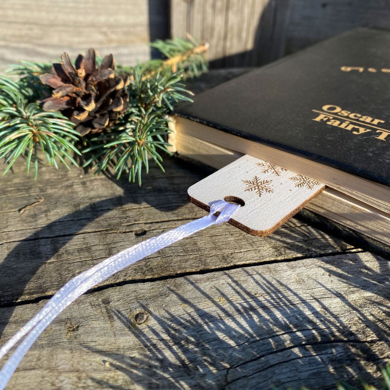 Новорічні дерев’яні закладки для книг – набір з трьох гравірованих закладок із зимовими візерунками